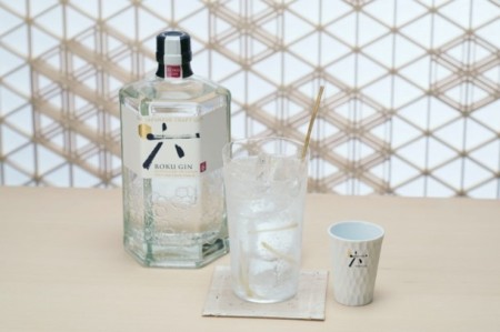 ROKU GIN & TONIC