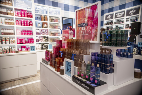 Bath_Body Works